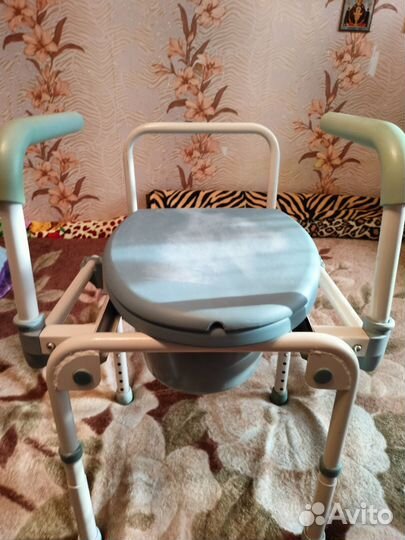 Стул для инвалидов