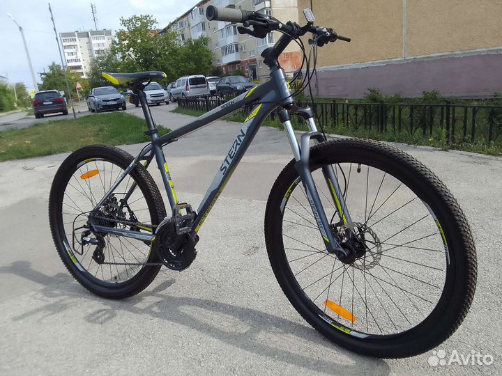 Stern motion1.0 R27.5