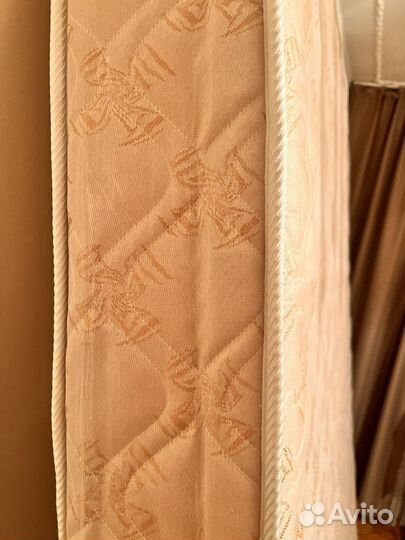 Матрас 160х200 бу