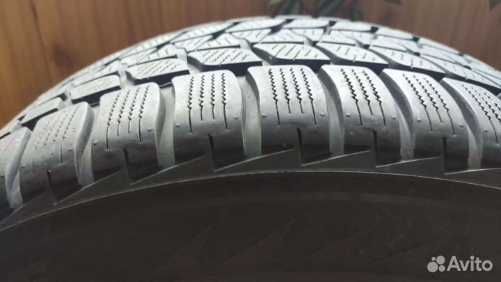 Bridgestone Blizzak LM-25 230/65 R18