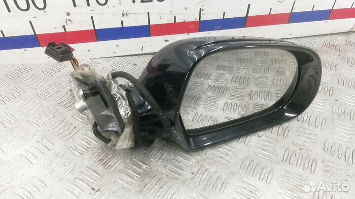 Зеркало правое электрическое Skoda Superb