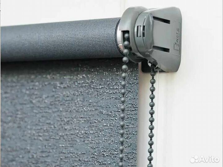 Умные рулонные шторы с Алисой