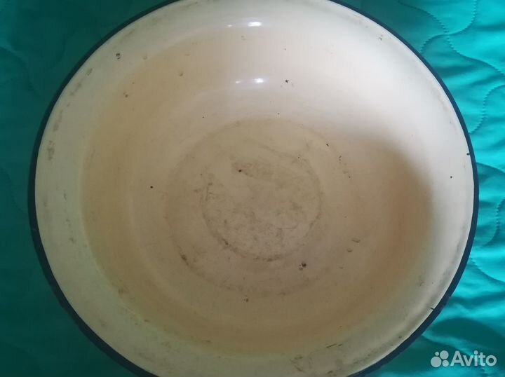 Тазы эмалированные