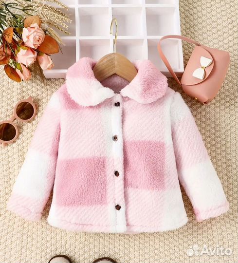 Пушистое пальто для девочки