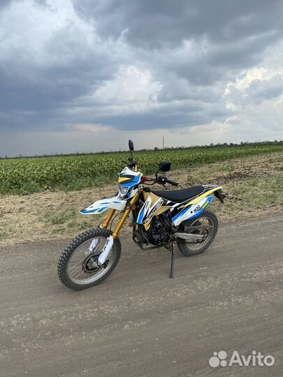 Мотоцикл Racer Enduro 300GY8A