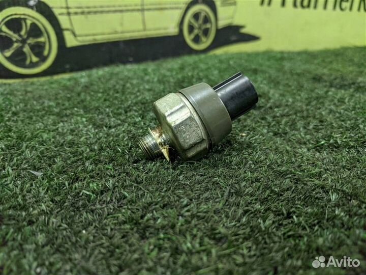 Датчик давления масла Infiniti Qx56 Z62 VK56 2011