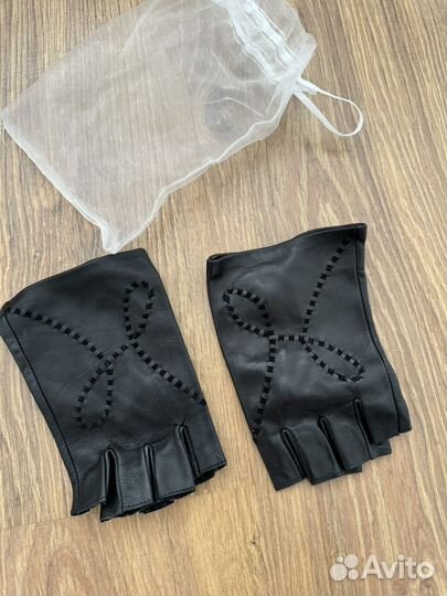 Перчатки кожа