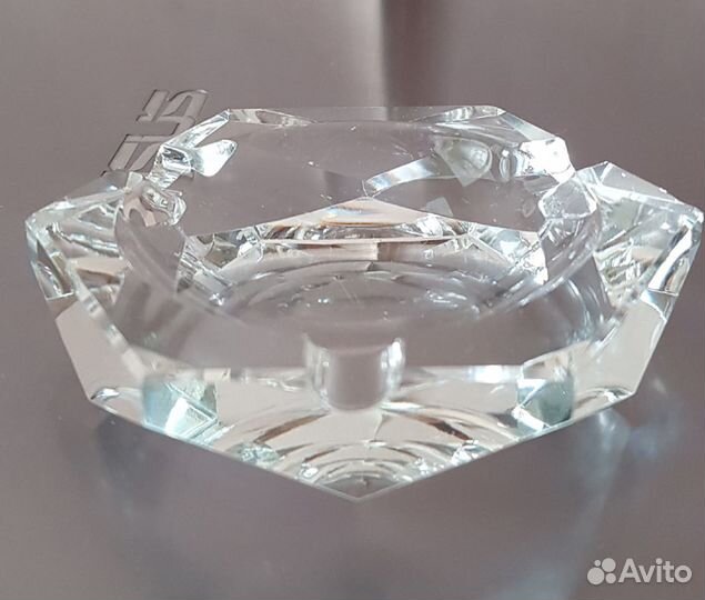 Хрустальная пепельница