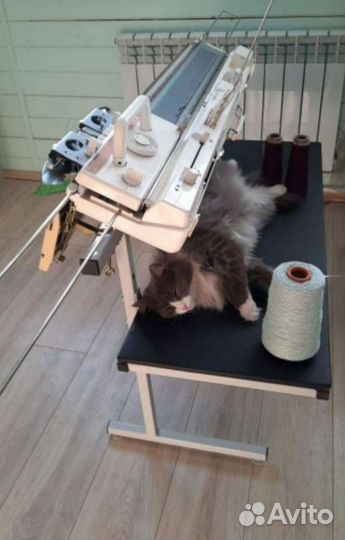Стол для вязальной машины (Новый). Читайте текст