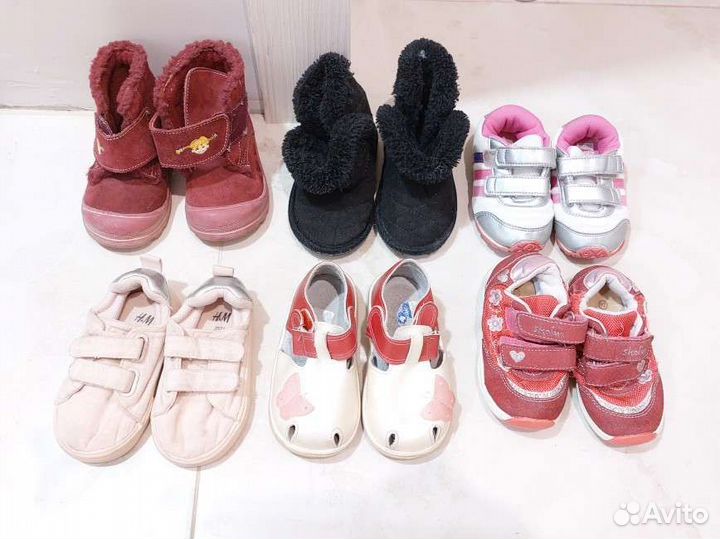 Пакет обуви на девочку 22 размер