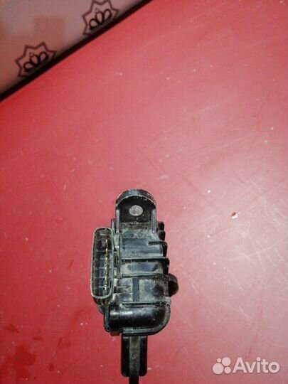 Педаль газа Lexus Gs