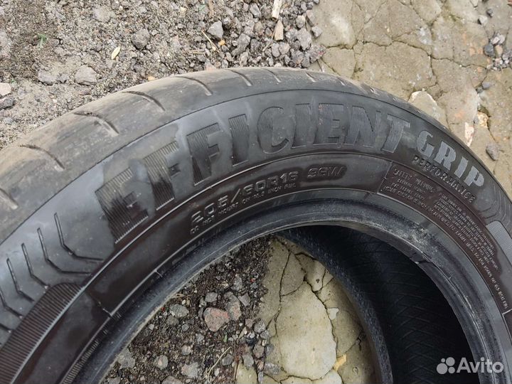 Goodyear EfficientGrip 205/60 R16 96H