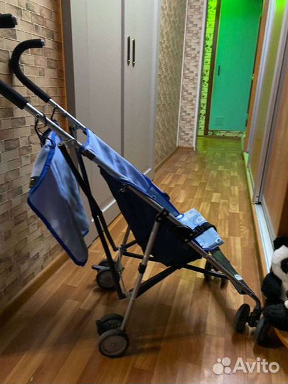 Прогулочная коляска трость новая