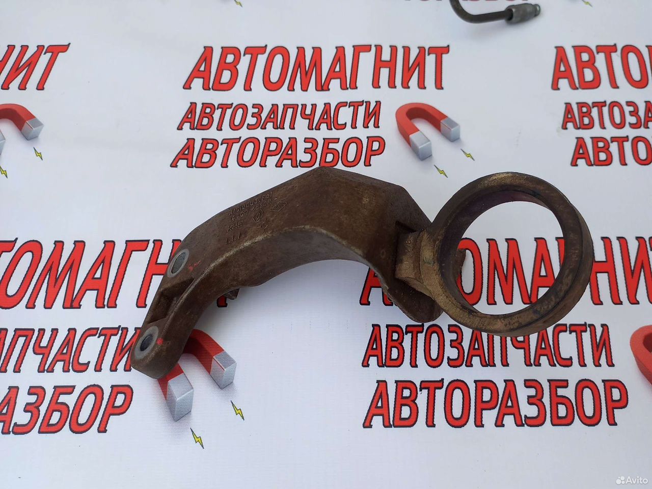 Кронштейн Рено Аркана Дастер 2