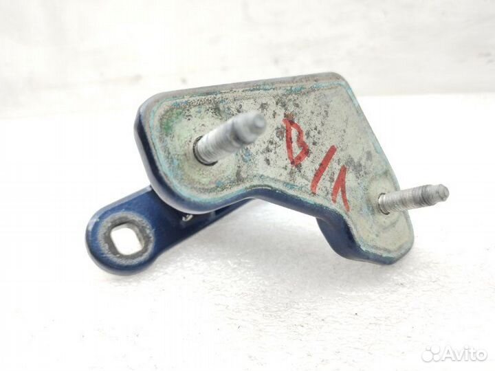 Петля двери передняя левая Mercedes-Benz Cls-Class