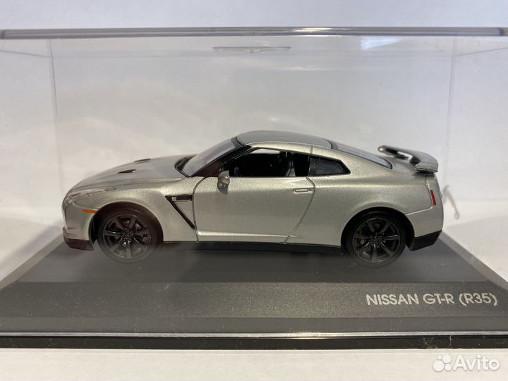 Nissan GT-R R35 1/43