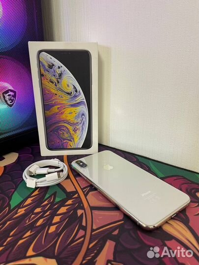 iPhone Xs Max, 64 ГБ