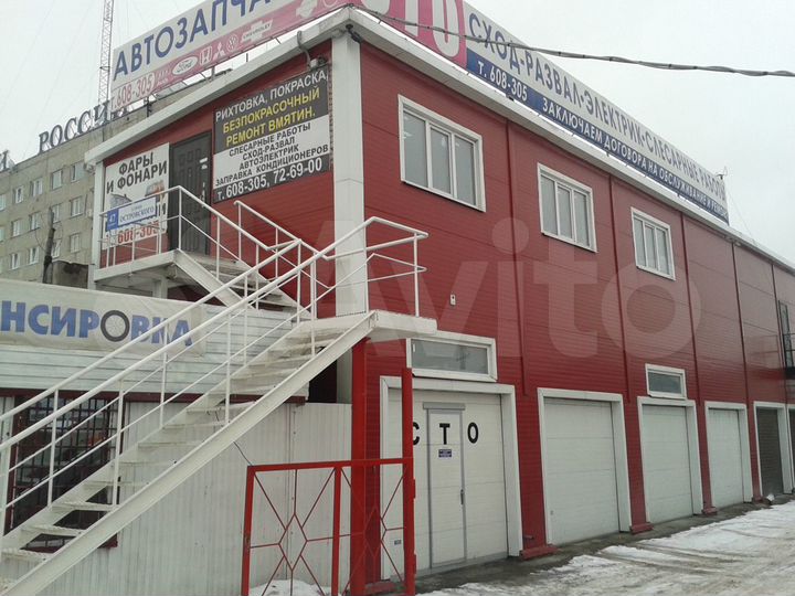 Гараж, > 30 м²