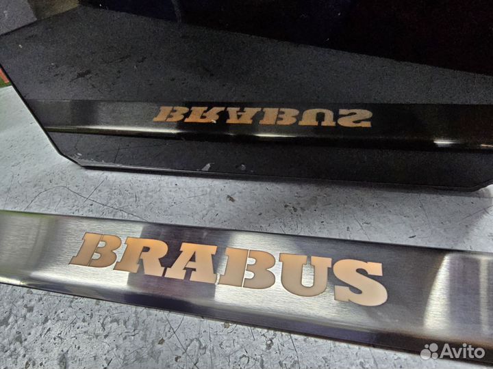 Комплект накладок порогов дверей w463 mercedes