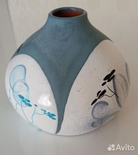 Керамическая ваза