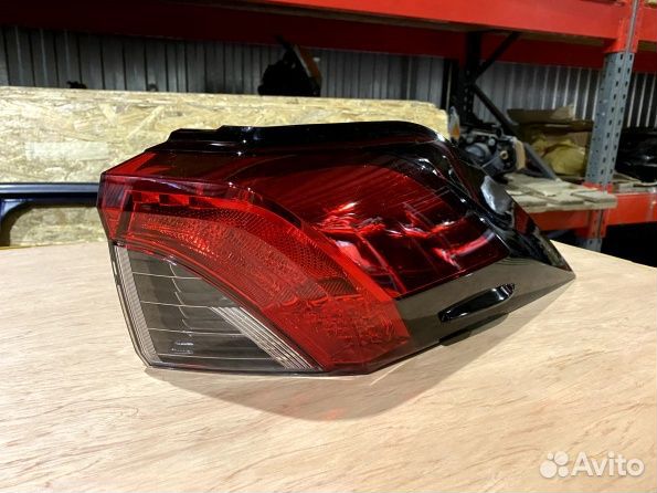 Тойота рав-4 ха50 (2018) фонарь в крыло правый