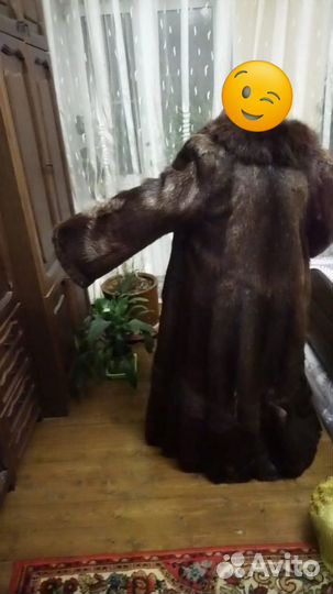Шуба нутриевая в отличном состоянии