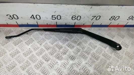 Щеткодержатель лобового стекла toyota RAV 4 ZCA2