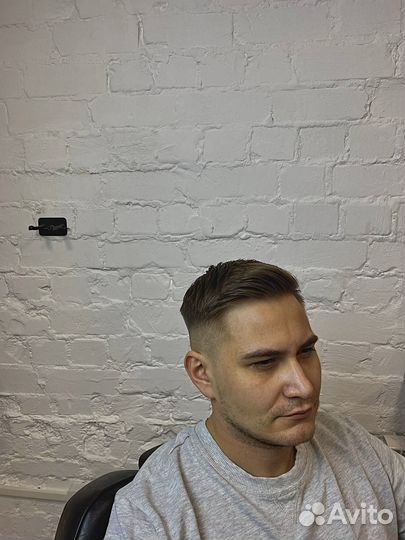 Модель на стрижку