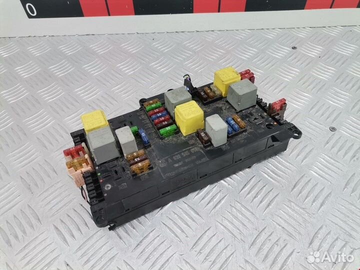 Блок предохранителей для mercedes-benz Vito (W639)