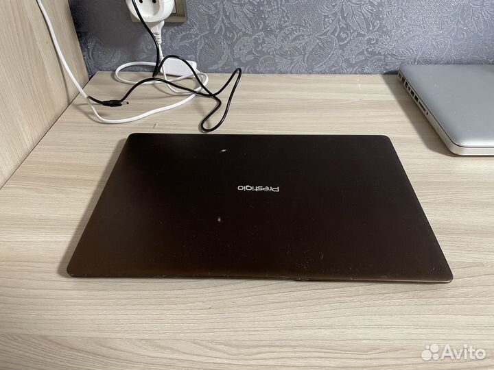 Prestigio smartbook 133s