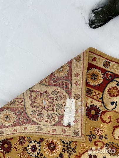 Ковер шерстяной