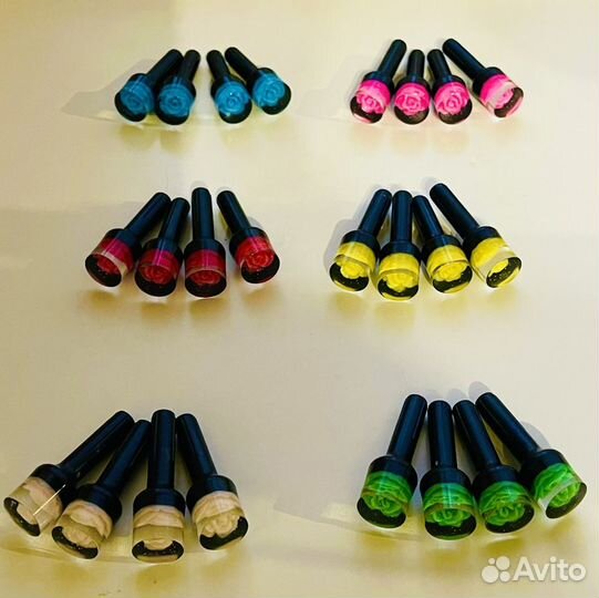 Комплект фиксаторы дверных замков Розочки,роза