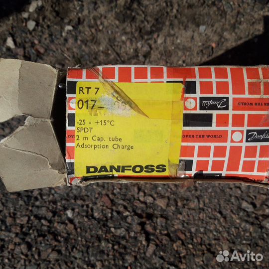 Термостат для холодильника или морозильной камеры