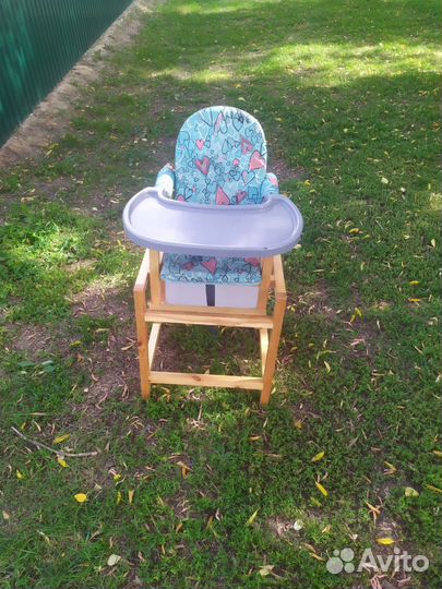 Детский стульчик и столик