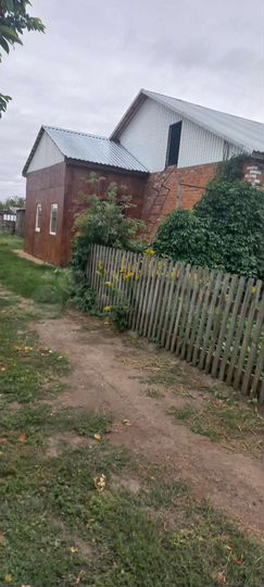 Дом 91 м² на участке 8,2 га