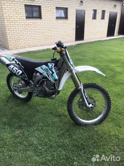 Продаю кроссовый мотоцикл Ямаха 450
