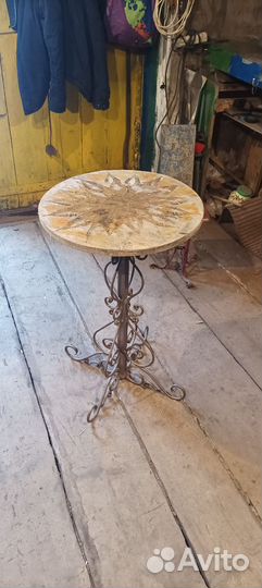 Кованый столик