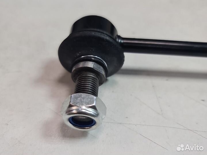 Стойка стабилизатора переднего Amd AMD.SL218