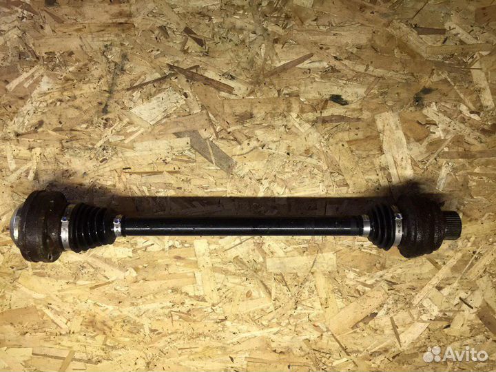Полуось задняя правая Audi A8 D4/4H 2012