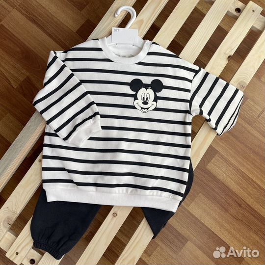 Костюм детский H&M 80 размер