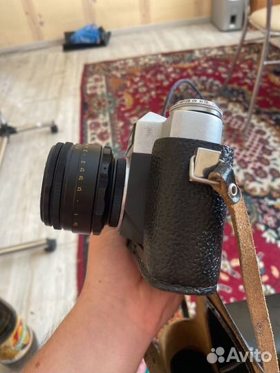 Плёночный фотоаппарат zenith e