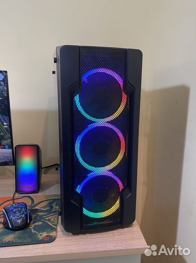 Красивый Игровой пк с монитором: Mistral X4