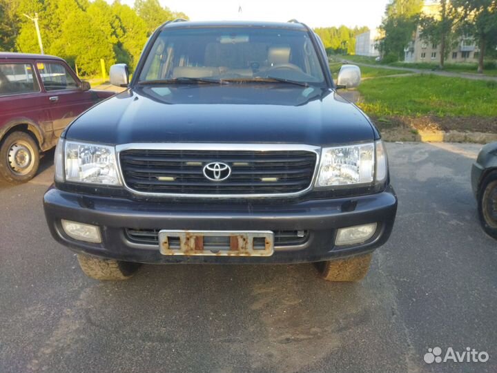Toyota land cruiser 100