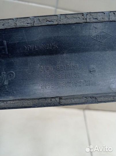 Молдинг задней левой двери LADA Granta