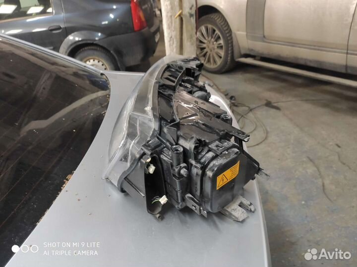 Ауди Q3 левая перед фара