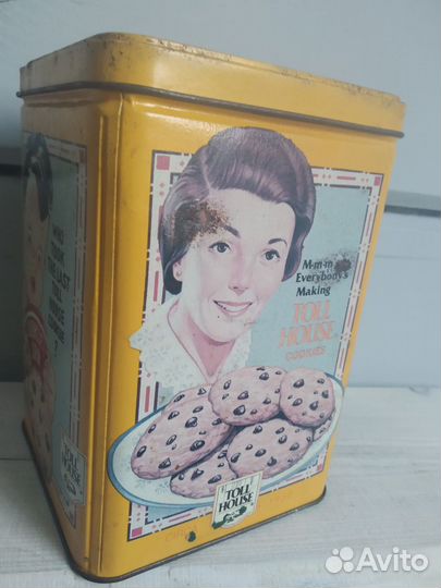 Винтажная жестяная банка Nestle