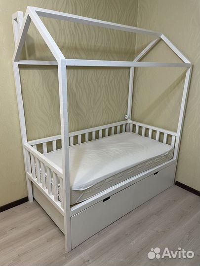 Детская кровать-домик