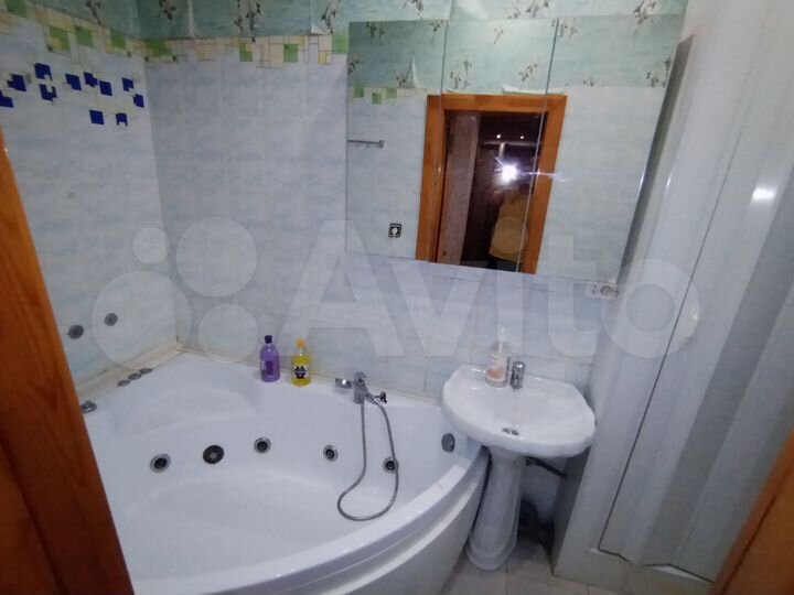 1-к. квартира, 38 м², 2/3 эт.