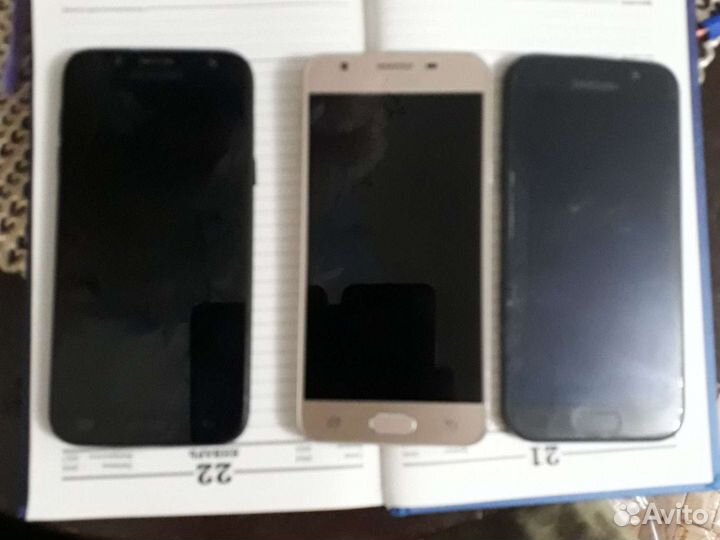 Телефон Samsung j3