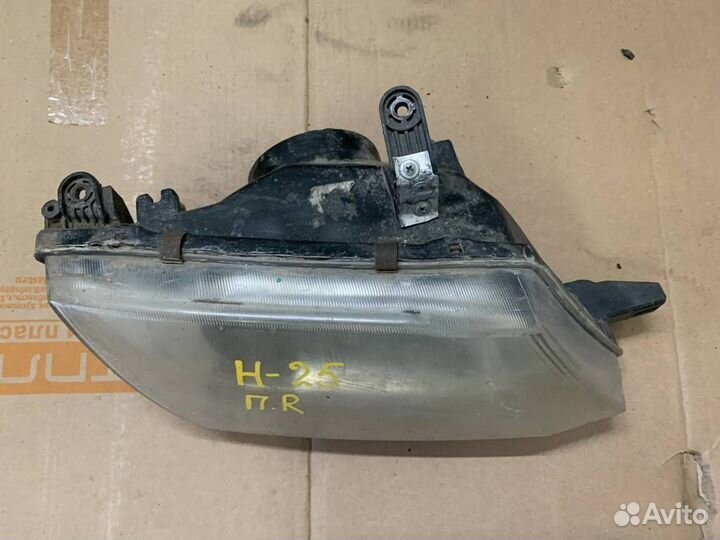 Фара R nissan AD VY11